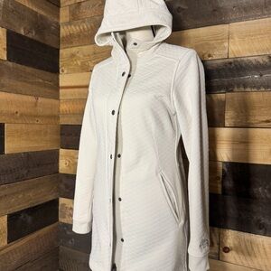 The North Face Women's Cream Hooded Ski Jacket